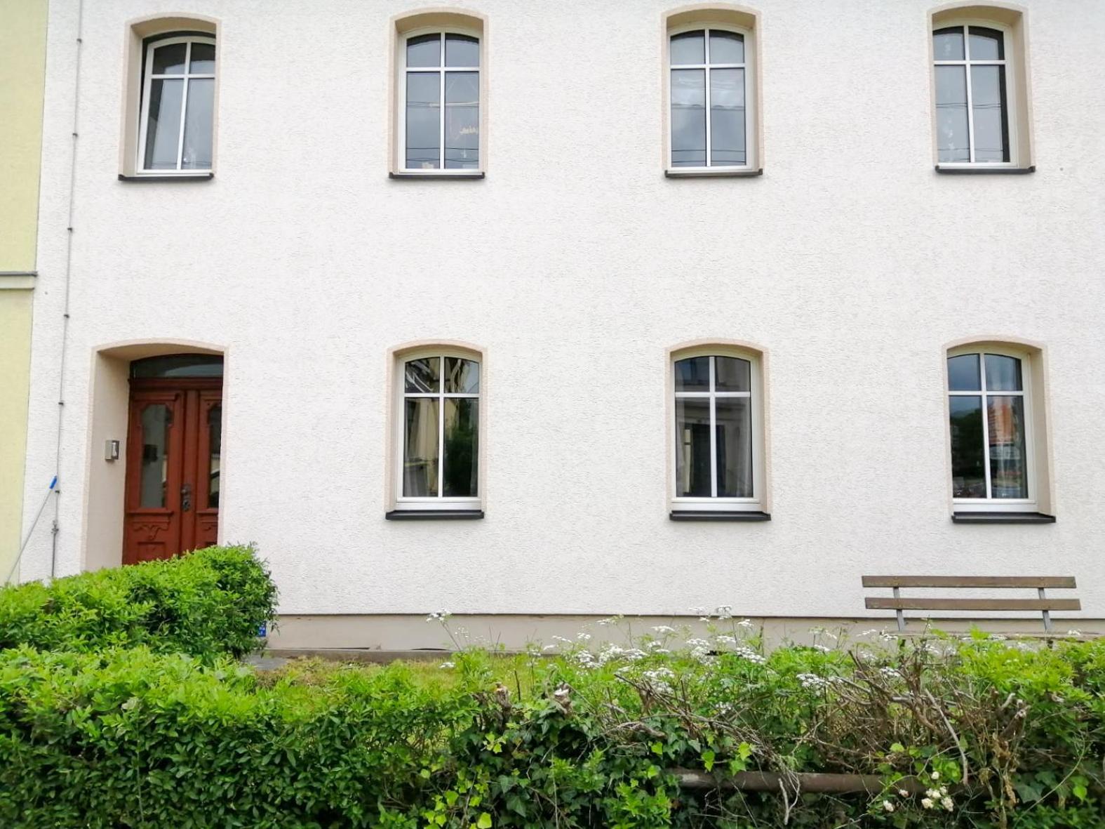 Thueringenapartments Suedstadt Saalfeld Saale Bagian luar foto